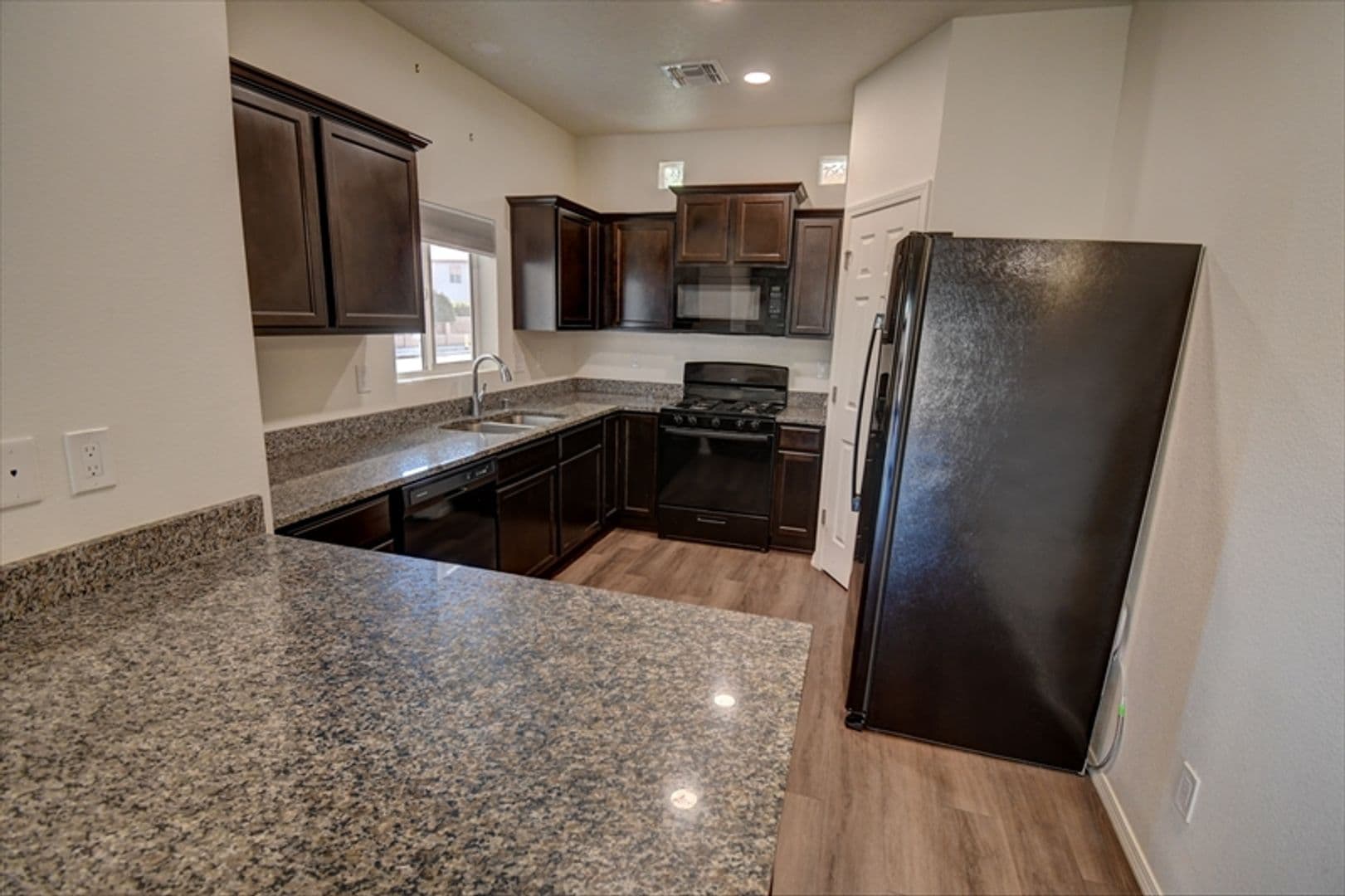 Albuquerque House: 201 San Clemente NW