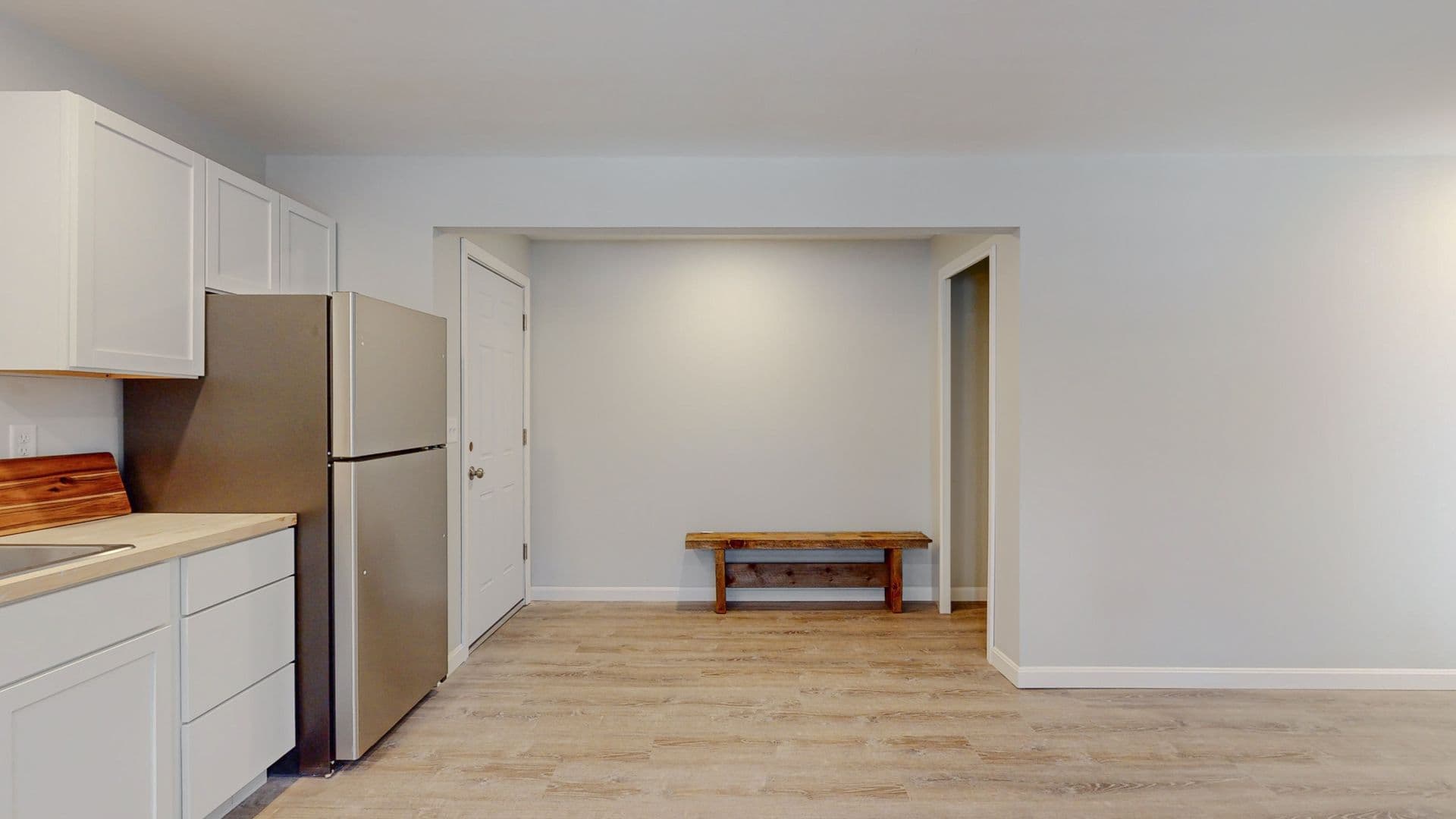 Springvale Apartment: 73 Barth Way