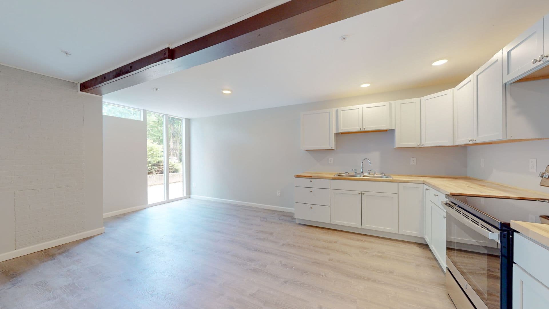 Springvale Apartment: 73 Barth Way