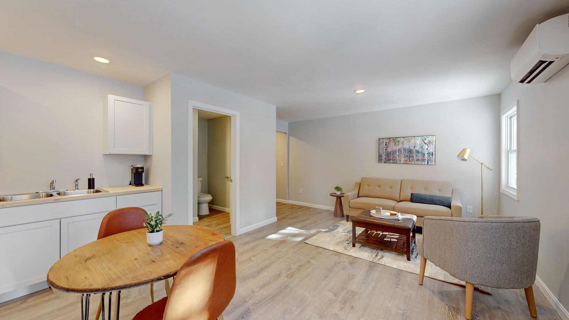 Springvale Apartment: 53 Barth Way