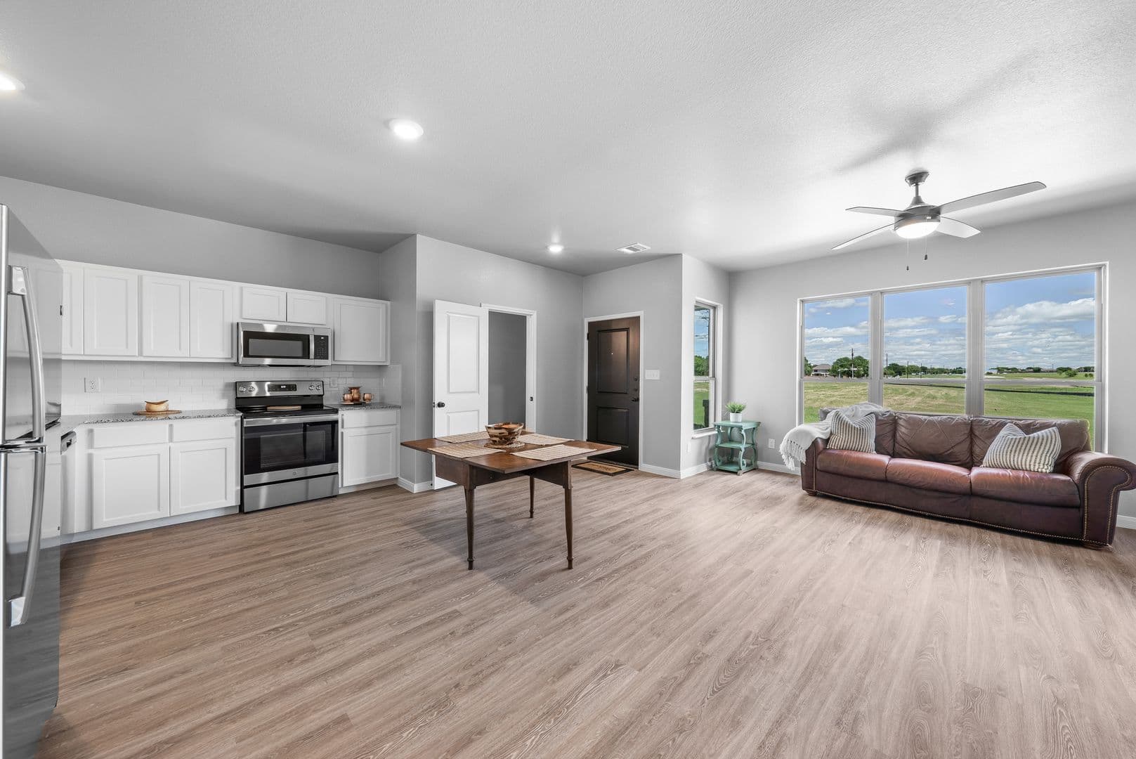 Temple Townhome: 733 Meomi Dr