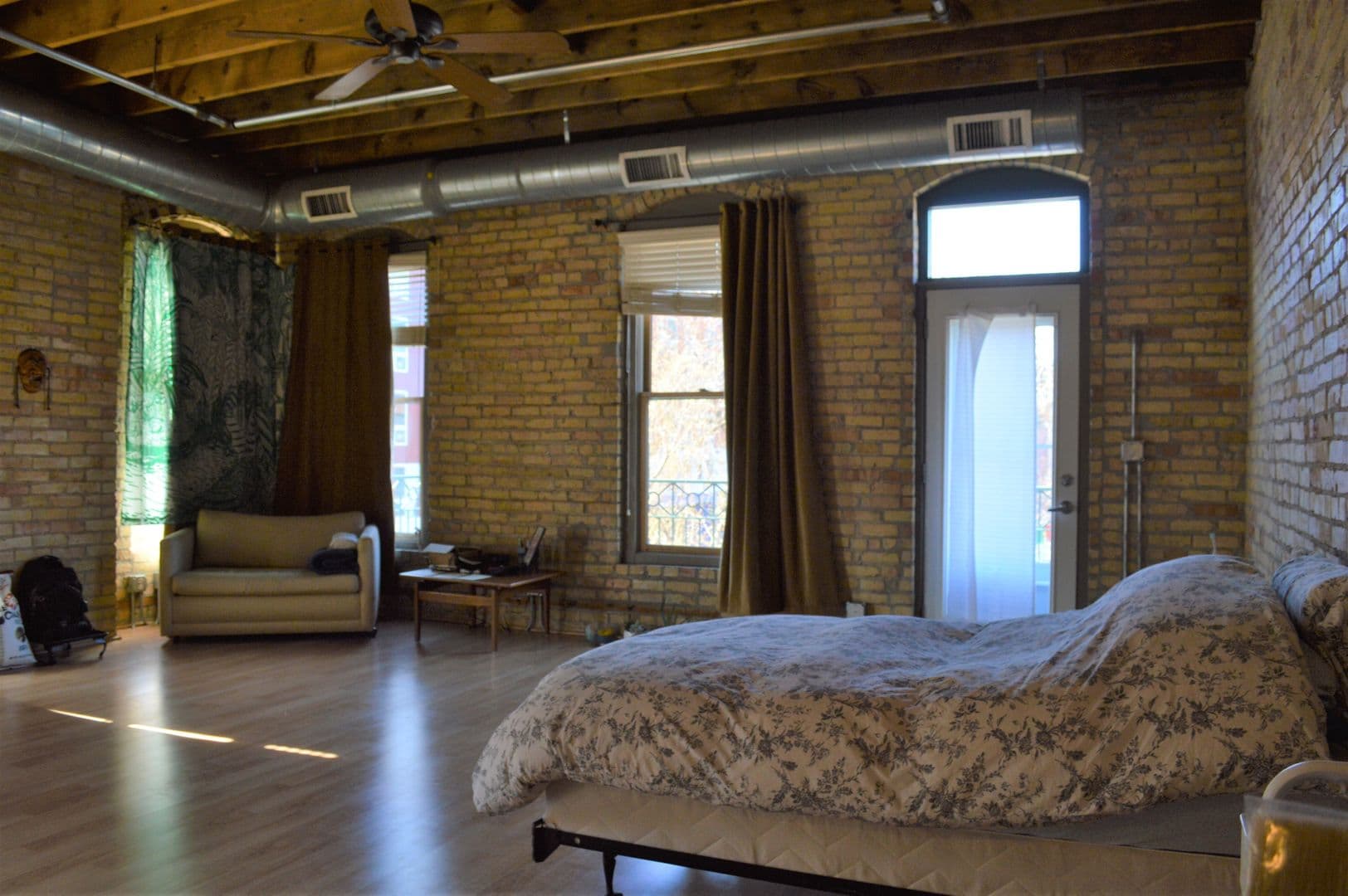 Minneapolis Apartment: 1025 Washington Ave S