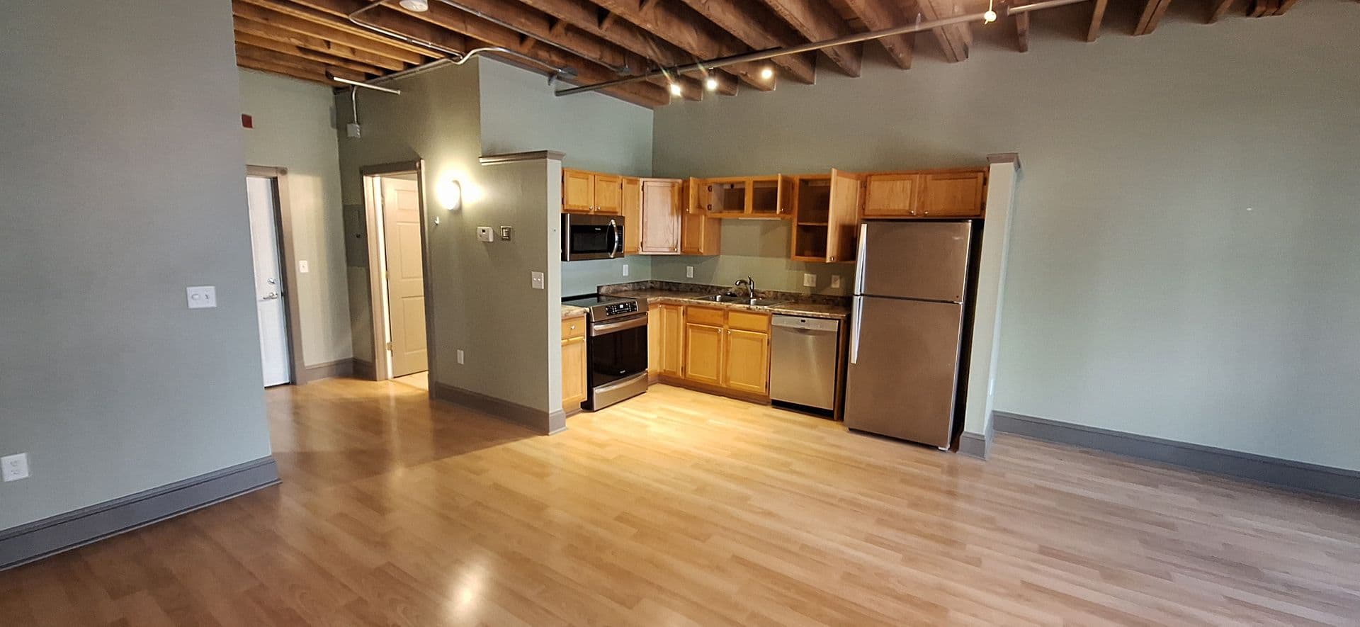 Minneapolis Apartment: 1025 Washington Ave S