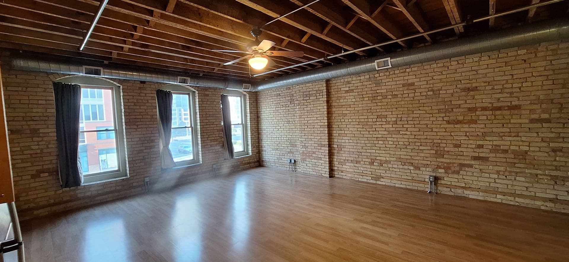 Minneapolis Apartment: 1025 Washington Ave S