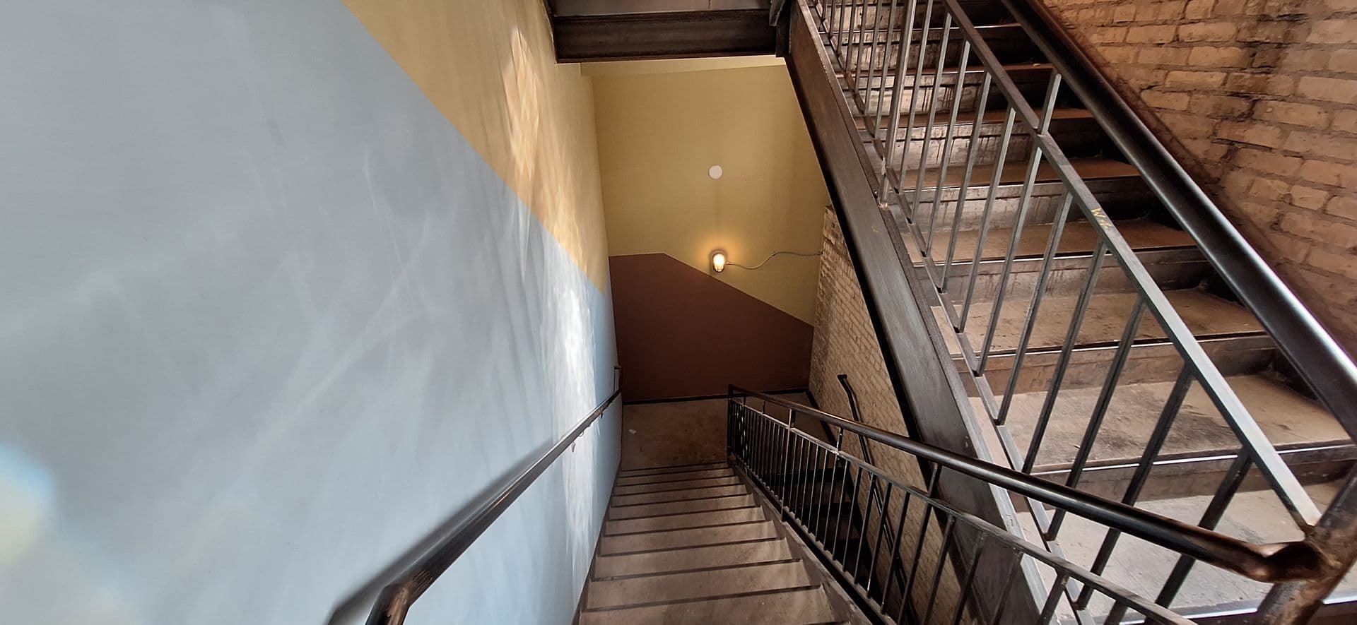 Minneapolis Apartment: 1025 Washington Ave S