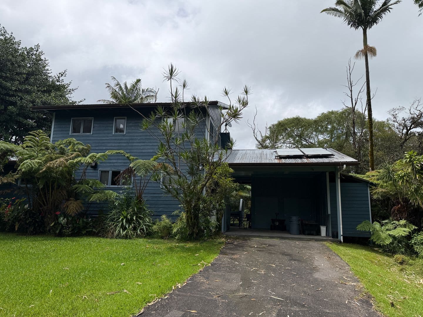 Hilo House: 2916 B Ainaola Drive