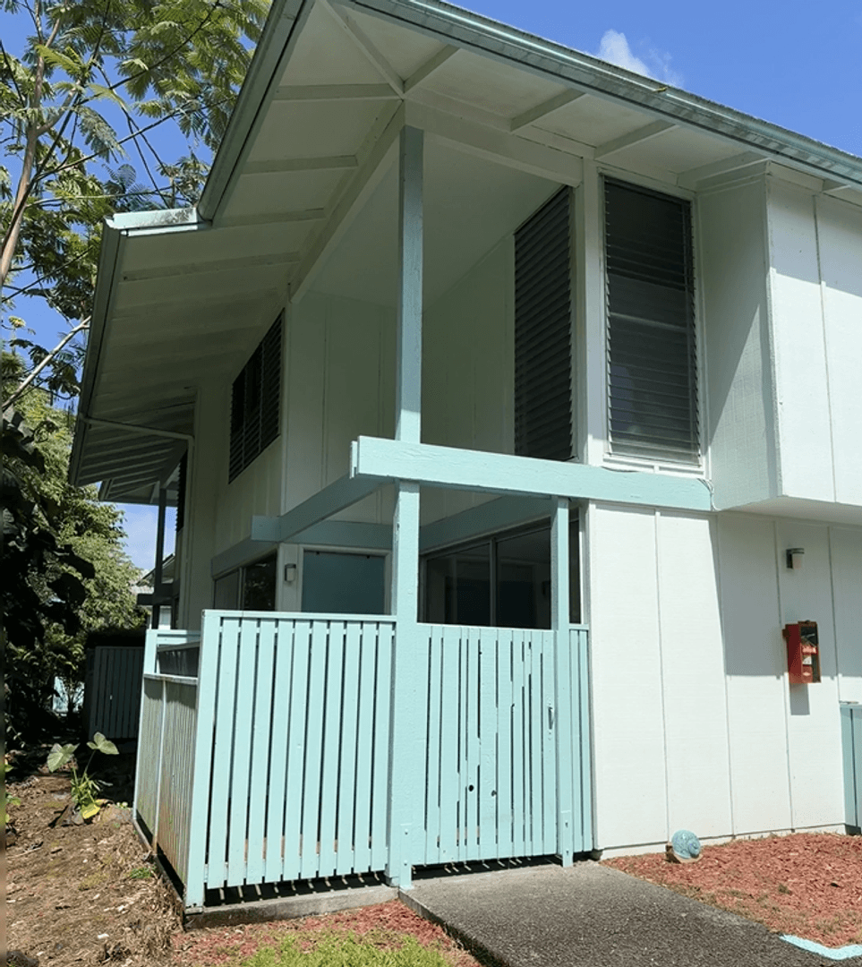 Hilo Townhome: 188 Hale Street #1B
