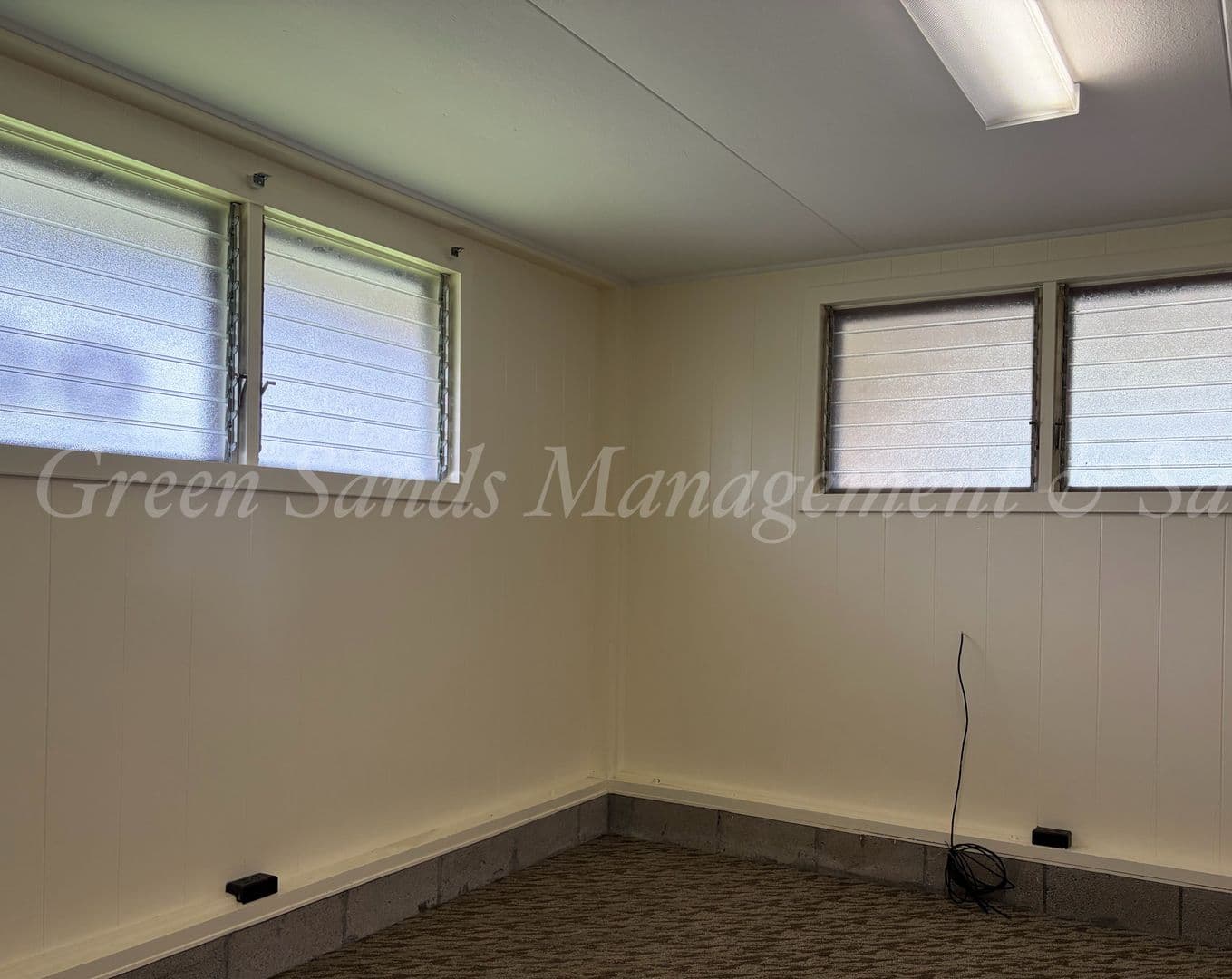 Hilo House: 93 E. Kawili St.