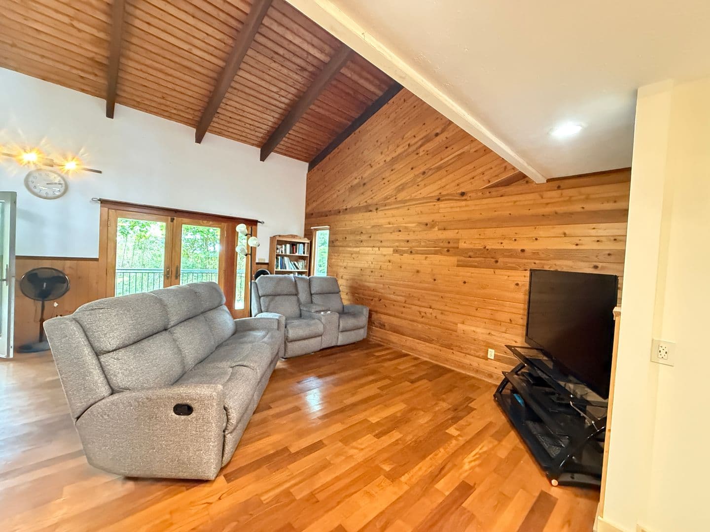 Hilo House: 2916 B Ainaola Drive