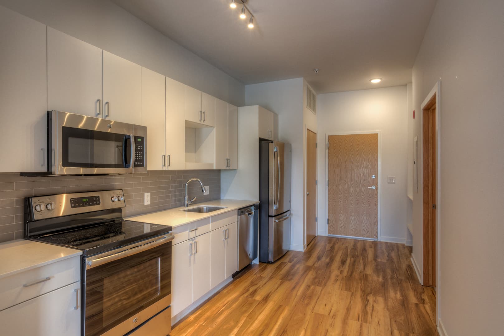 Omaha Apartment: 401 S 41st Street