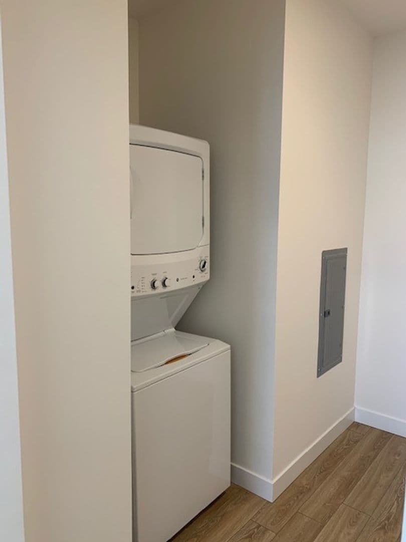 Omaha Apartment: 3820 Harney Street