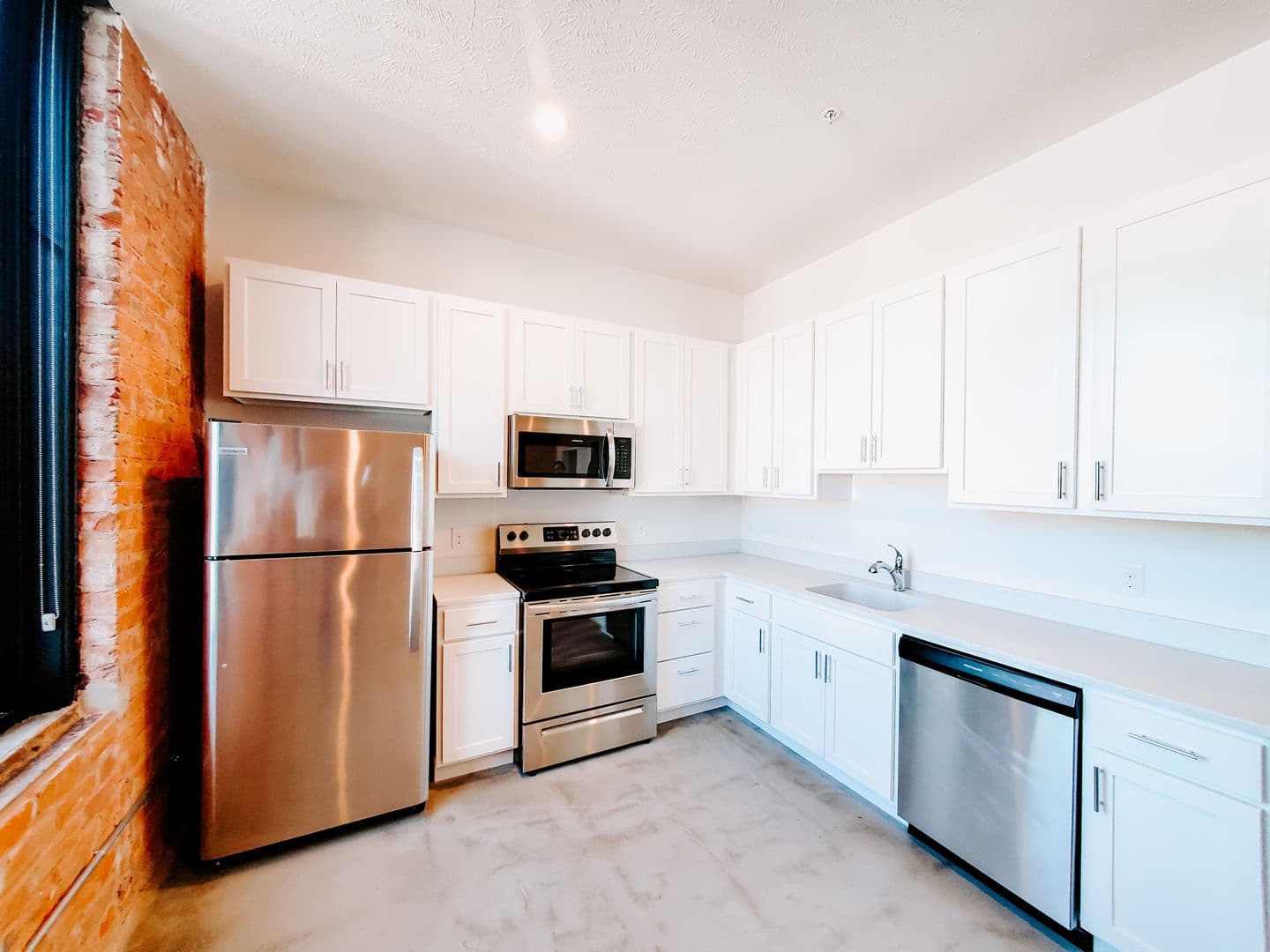 Omaha Apartment: 1311 S 9th St