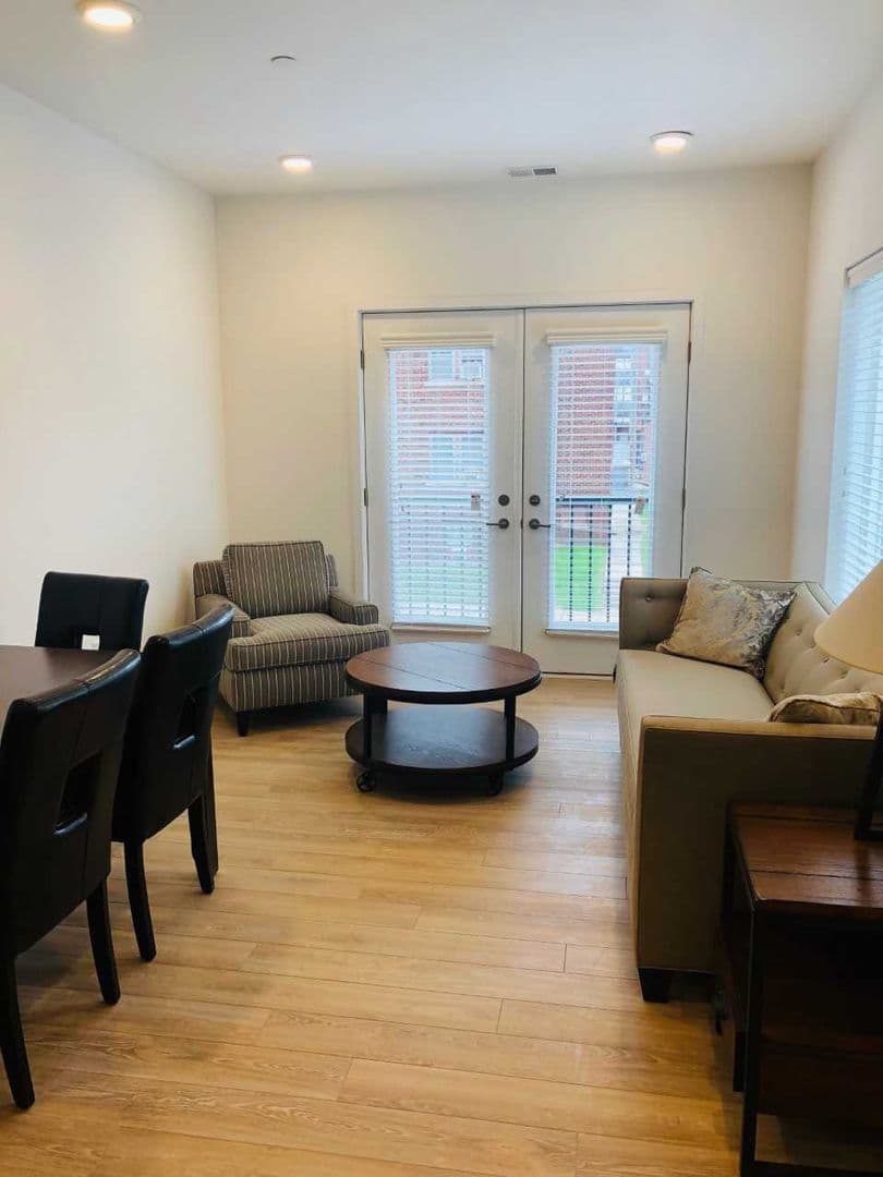 Omaha Apartment: 3820 Harney Street