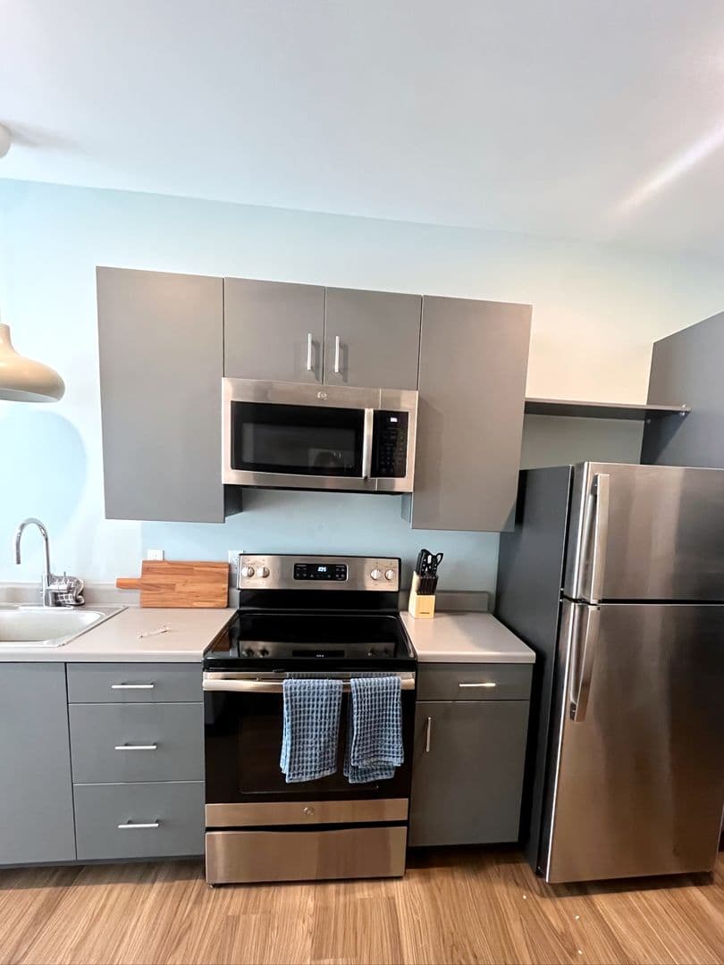 Omaha Apartment: 4400 S Douglas Street