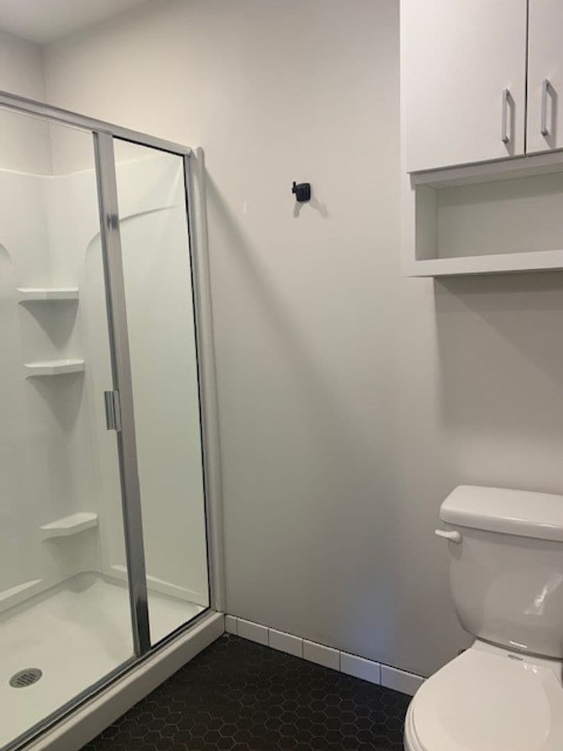 Omaha Apartment: 3804 Farnam St
