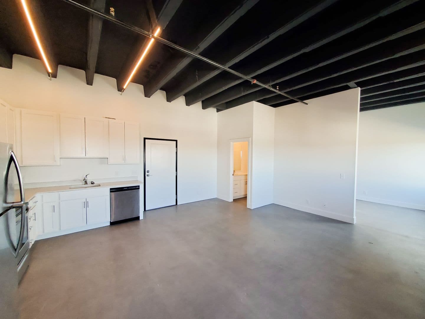 Omaha Apartment: 1311 S 9th St