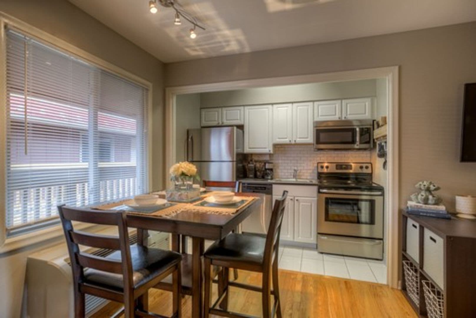 Omaha Apartment: 124 S 39th St # 18