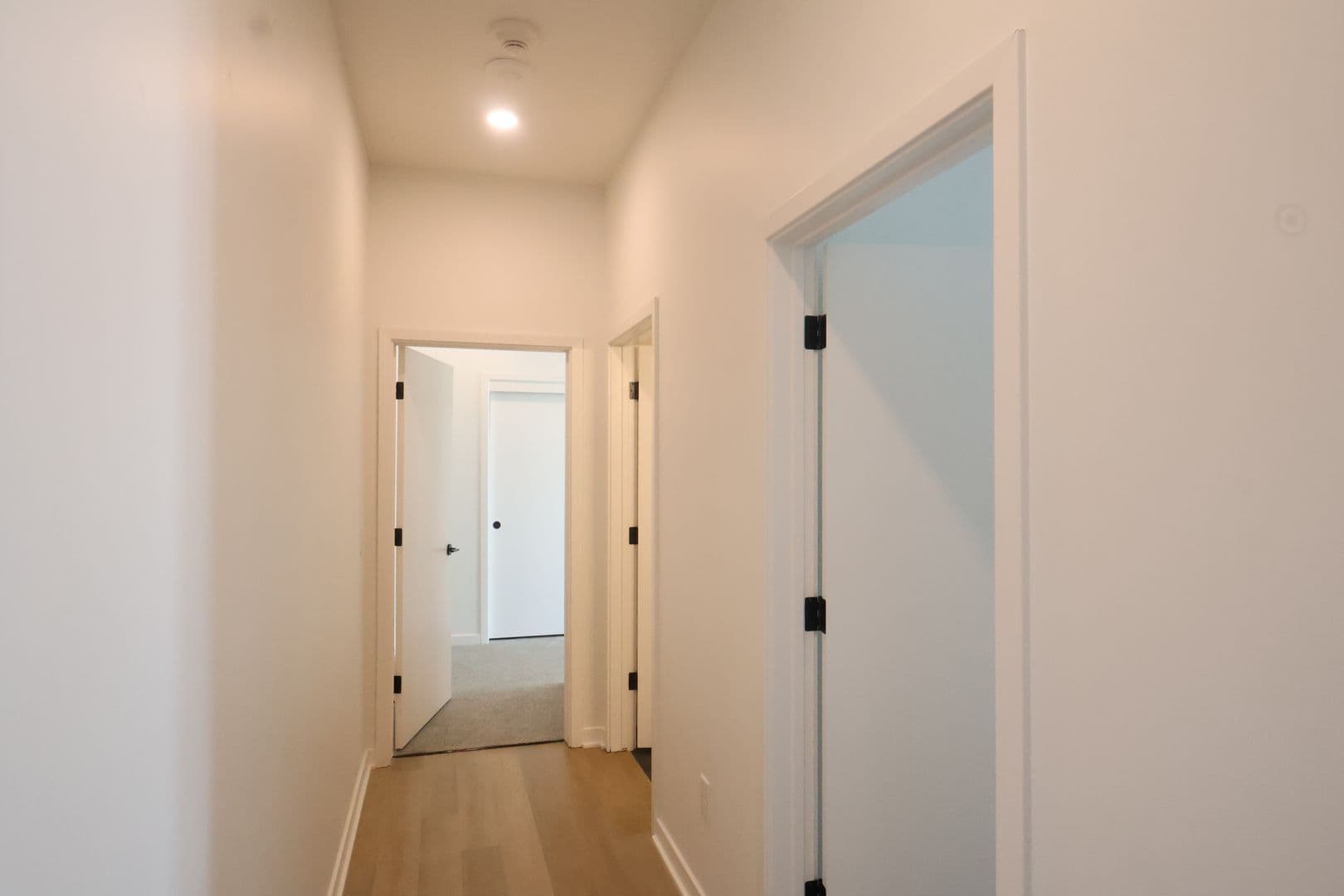 Omaha Apartment: 3737 Farnam Street