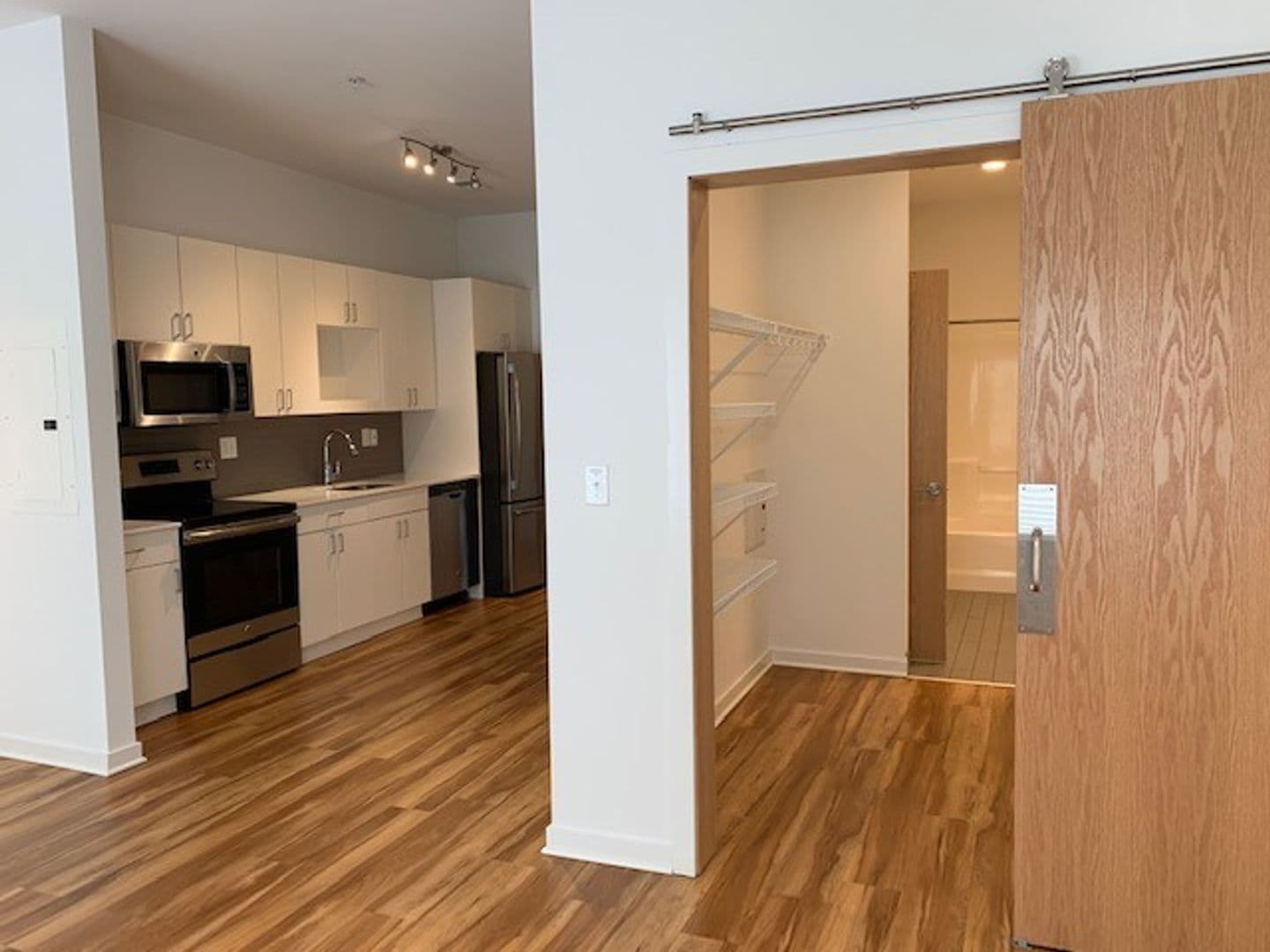 Omaha Apartment: 401 S 41st Street