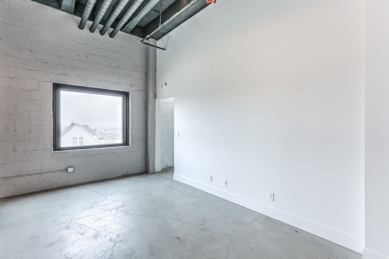 Omaha Apartment: 1311 S 9th St