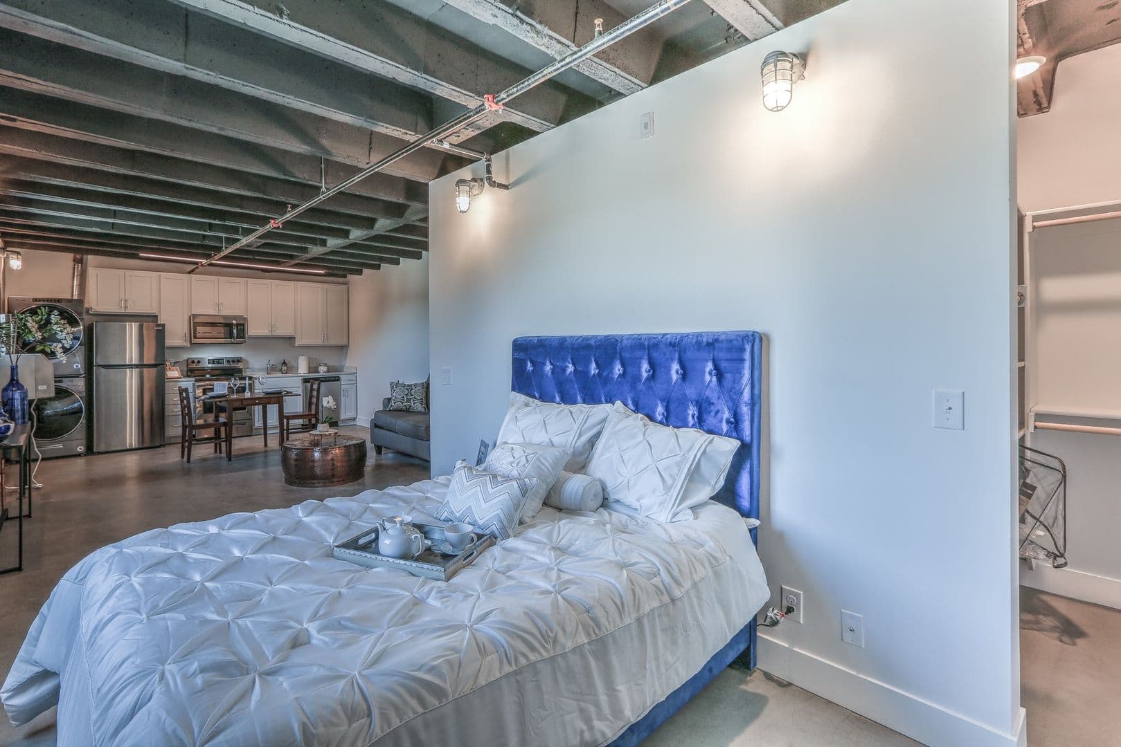 Omaha Apartment: 1311 S 9th St