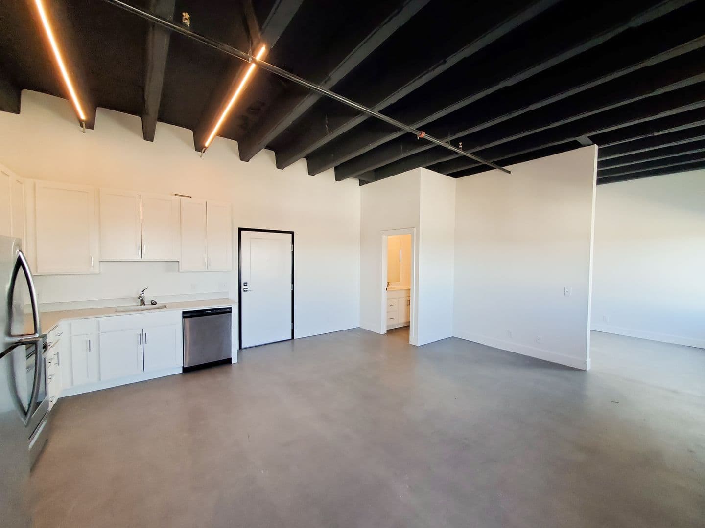 Omaha Apartment: 1311 S 9th St