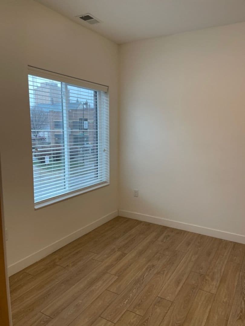 Omaha Apartment: 3820 Harney Street