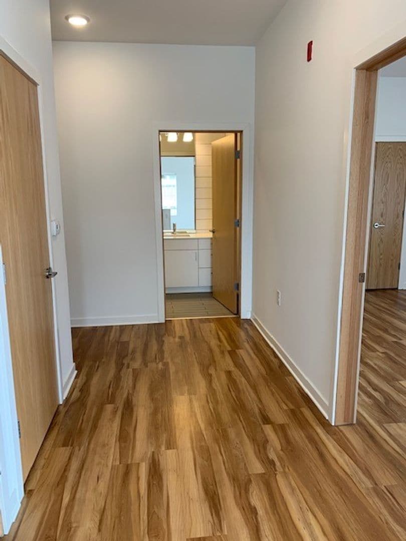 Omaha Apartment: 401 S 41st Street