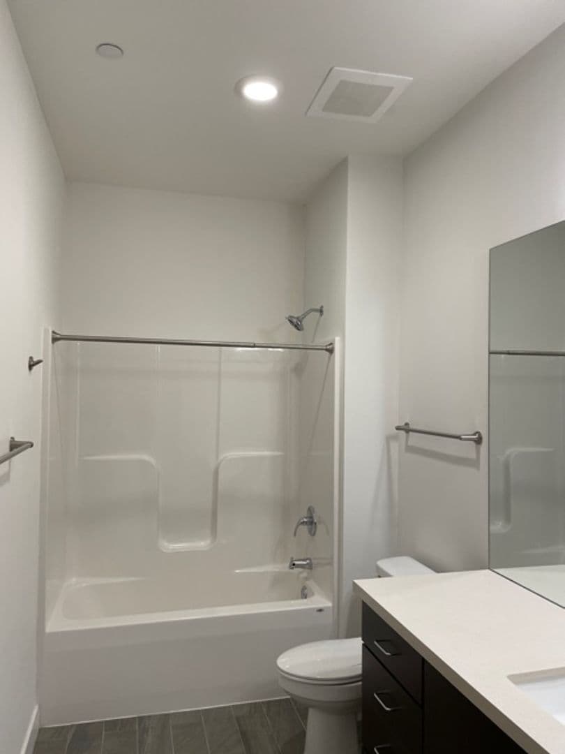 Omaha Apartment: 3820 Harney Street
