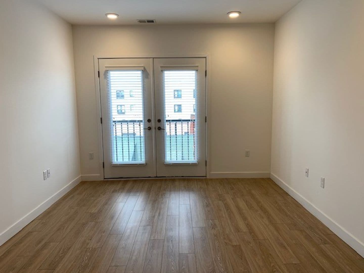 Omaha Apartment: 3820 Harney Street