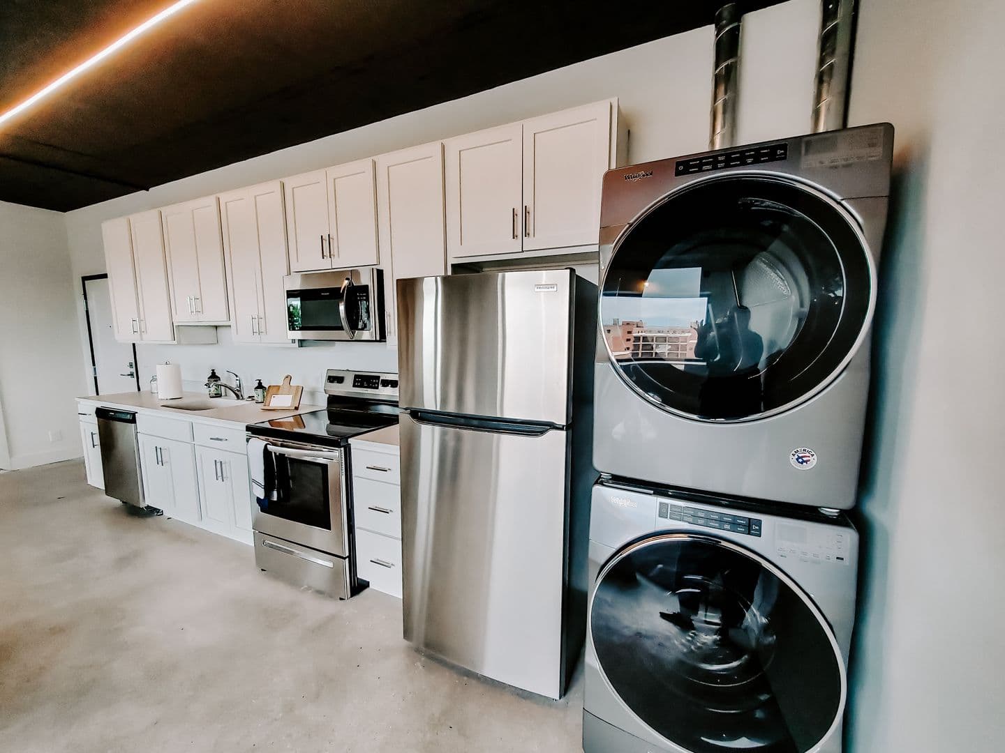 Omaha Apartment: 1311 S 9th St