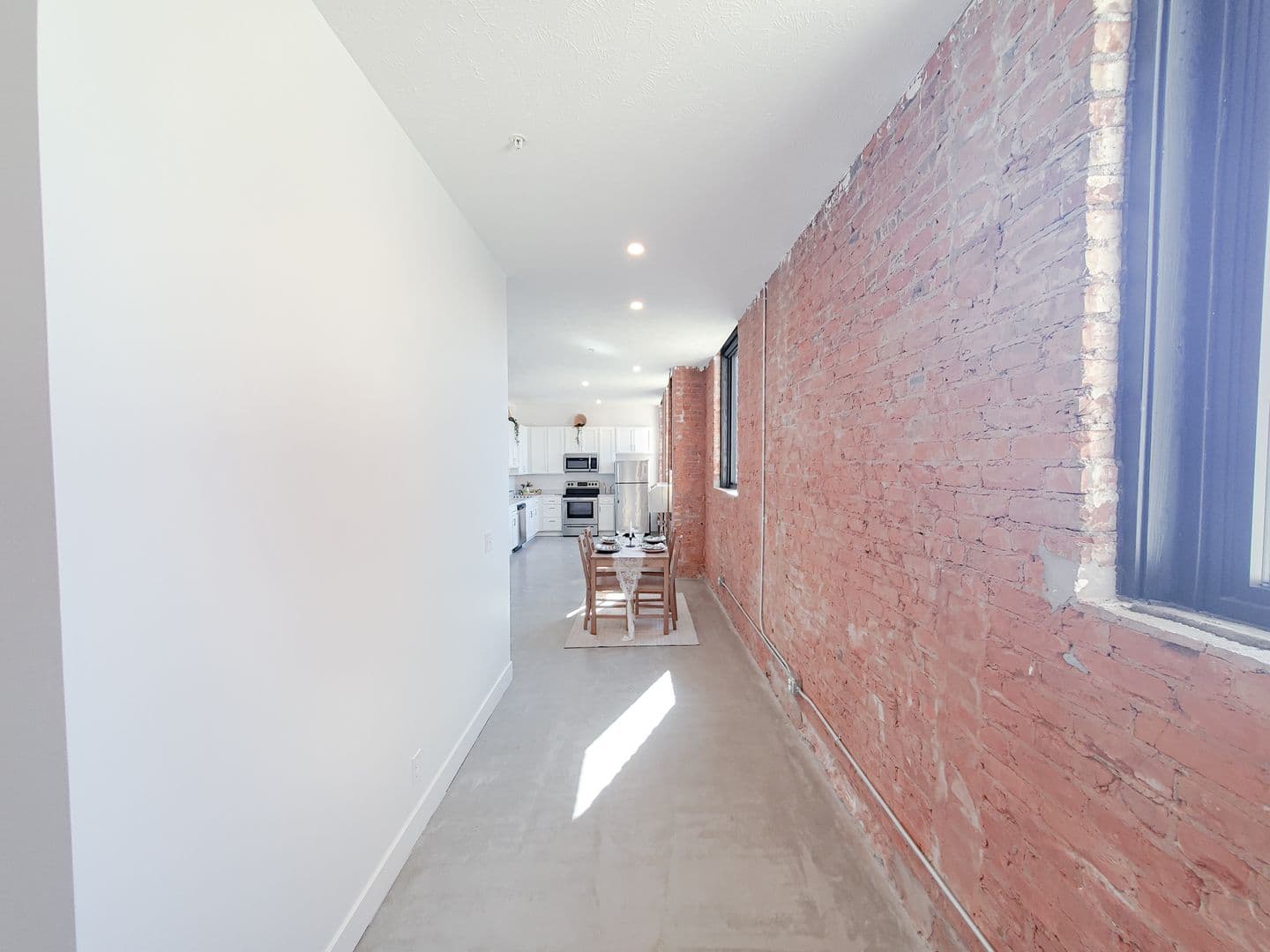 Omaha Apartment: 1311 S 9th St
