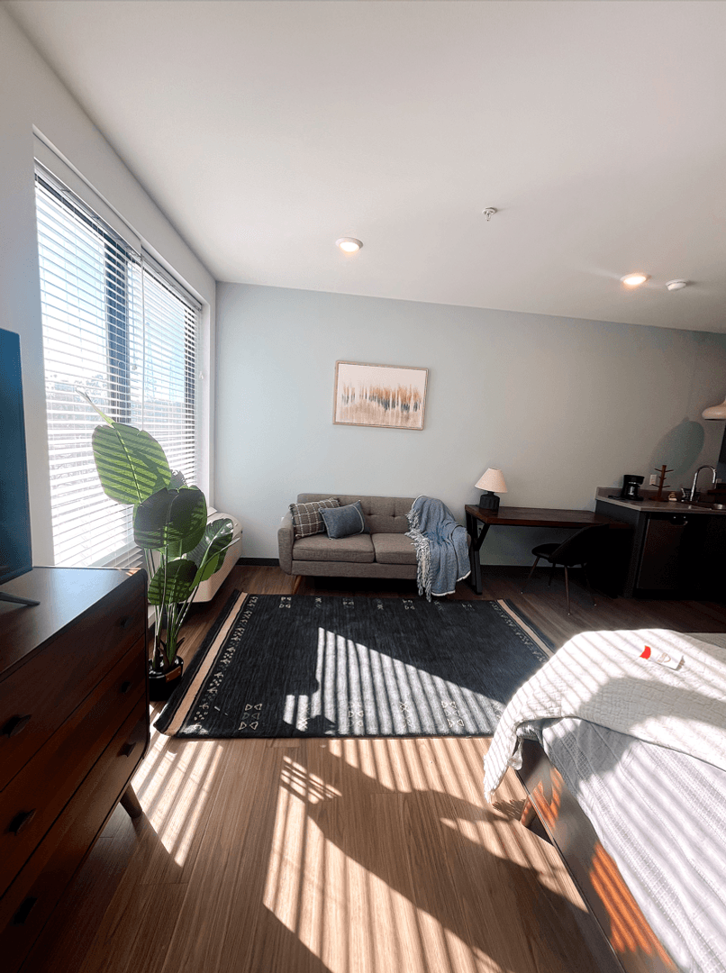 Omaha Apartment: 4400 S Douglas Street
