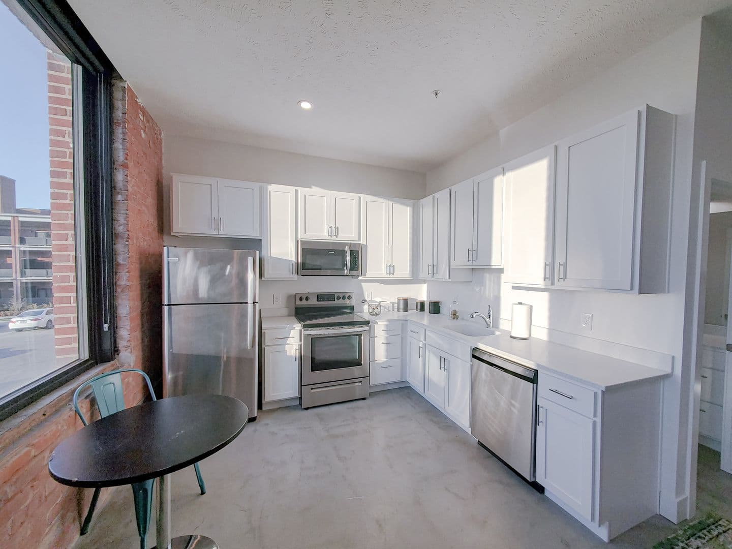 Omaha Apartment: 1311 S 9th St