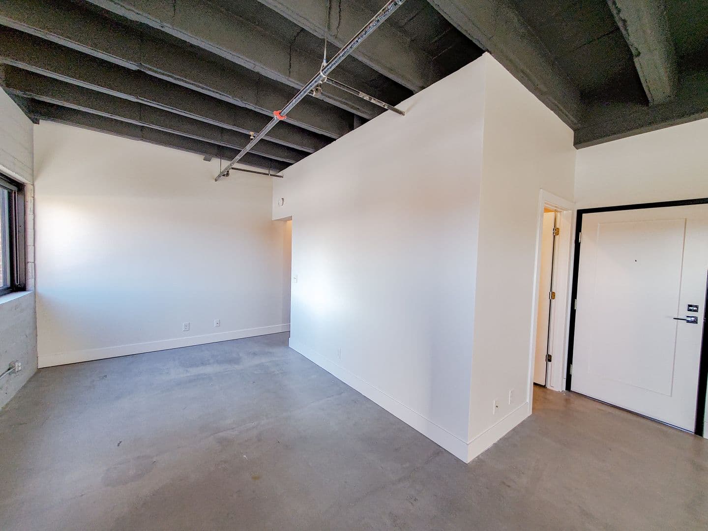 Omaha Apartment: 1311 S 9th St