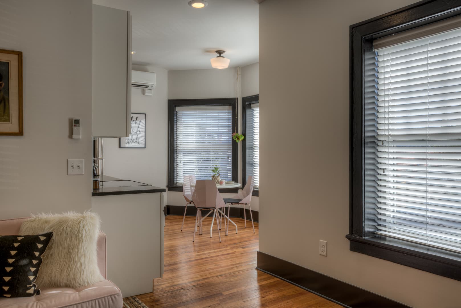 Omaha Apartment: 3804 Farnam St