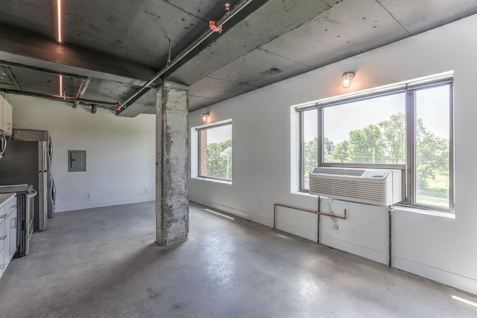 Omaha Apartment: 1311 S 9th St