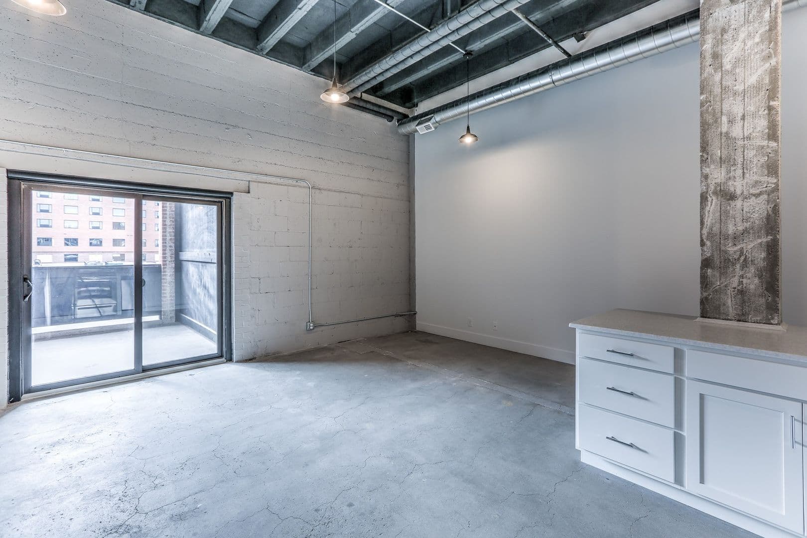 Omaha Apartment: 1311 S 9th St