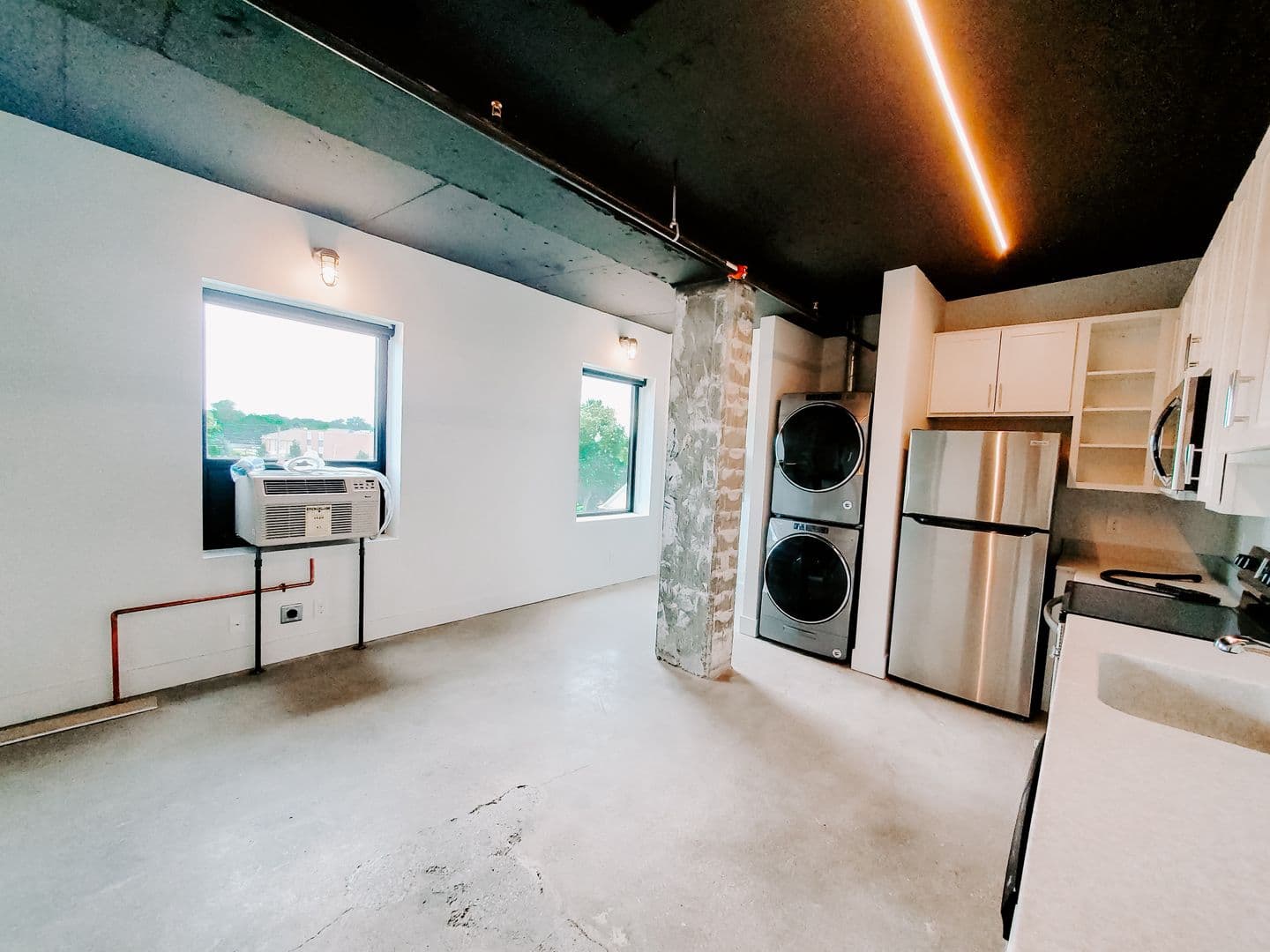 Omaha Apartment: 1311 S 9th St
