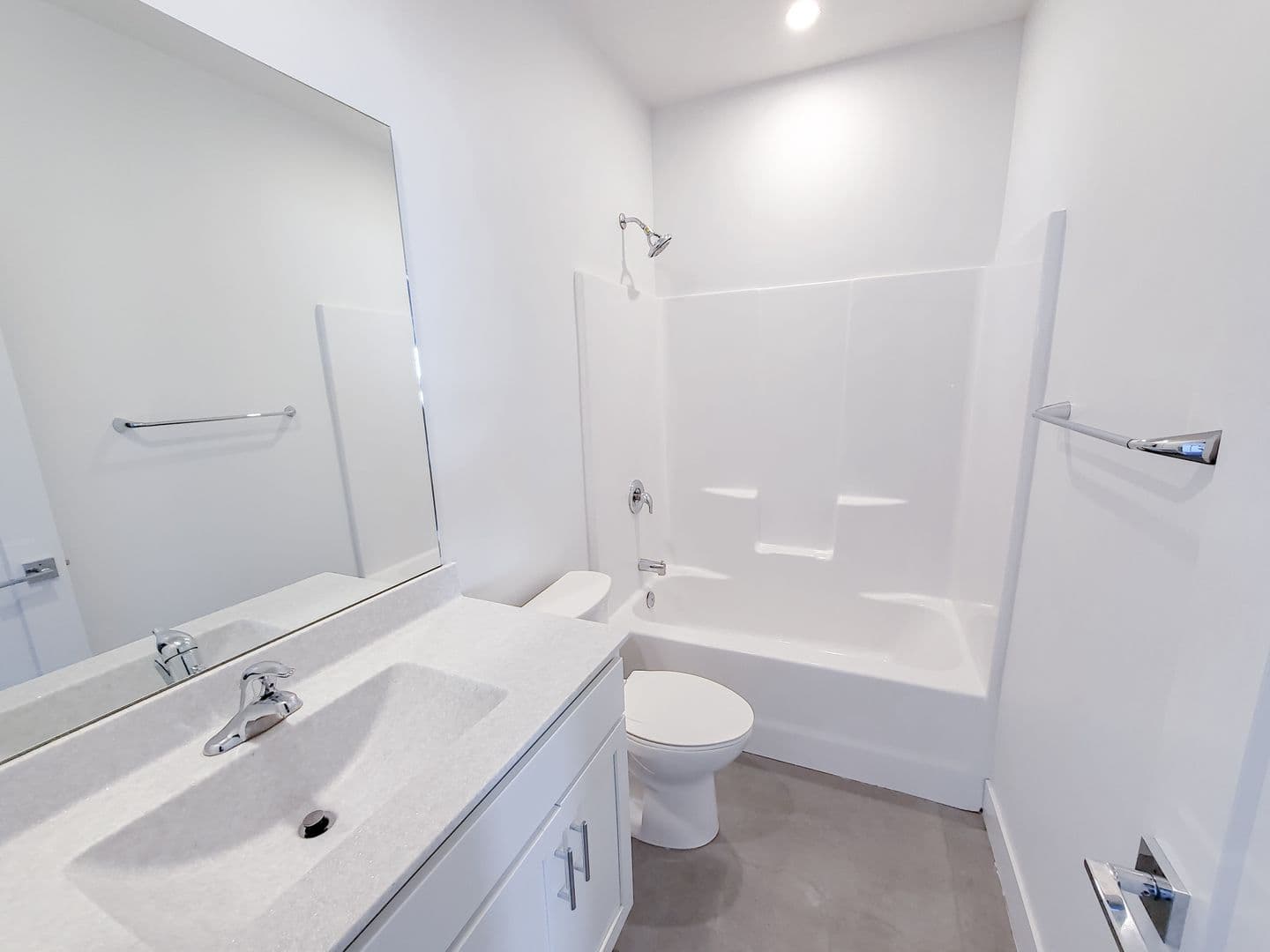 Omaha Apartment: 1311 S 9th St
