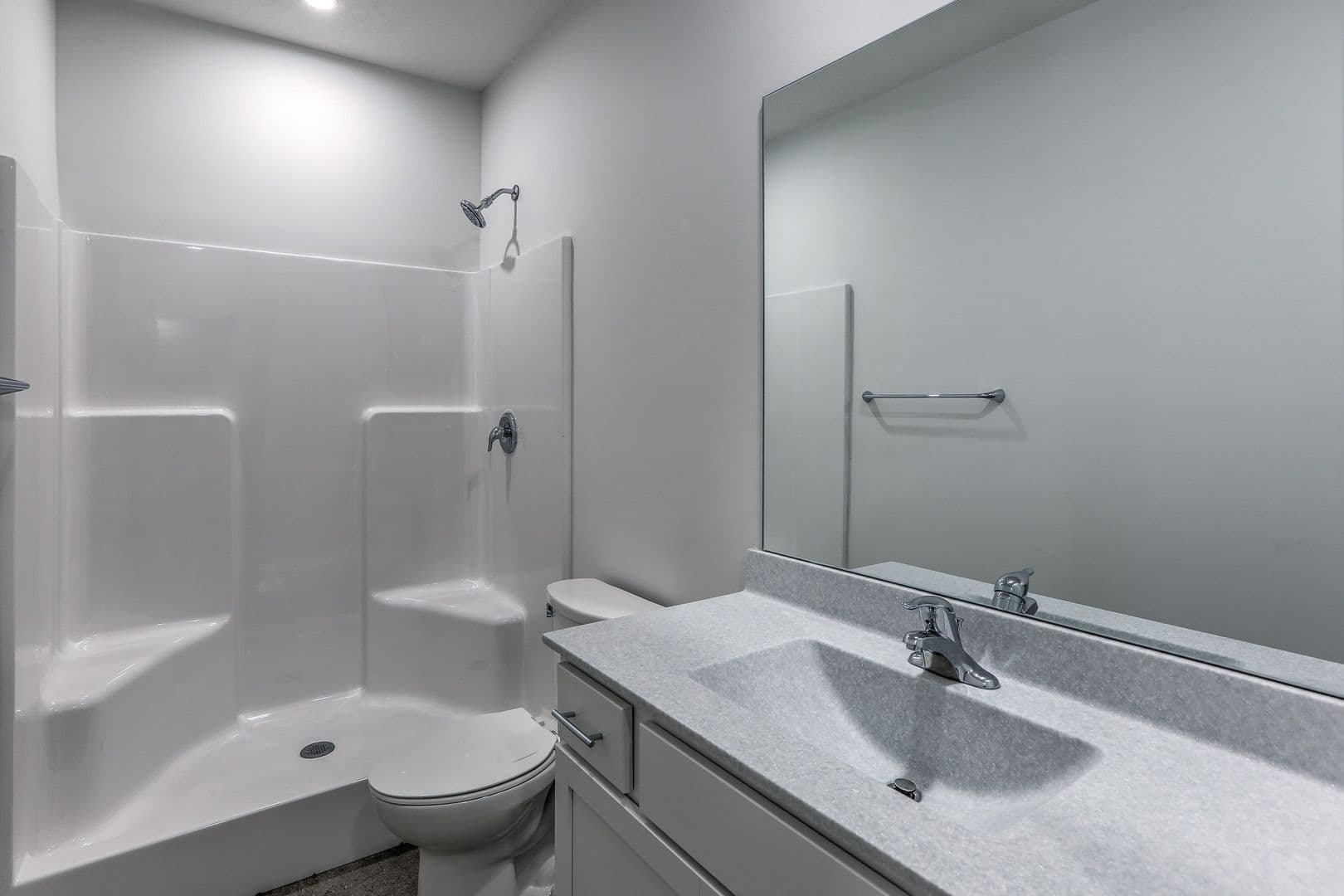 Omaha Apartment: 1311 S 9th St