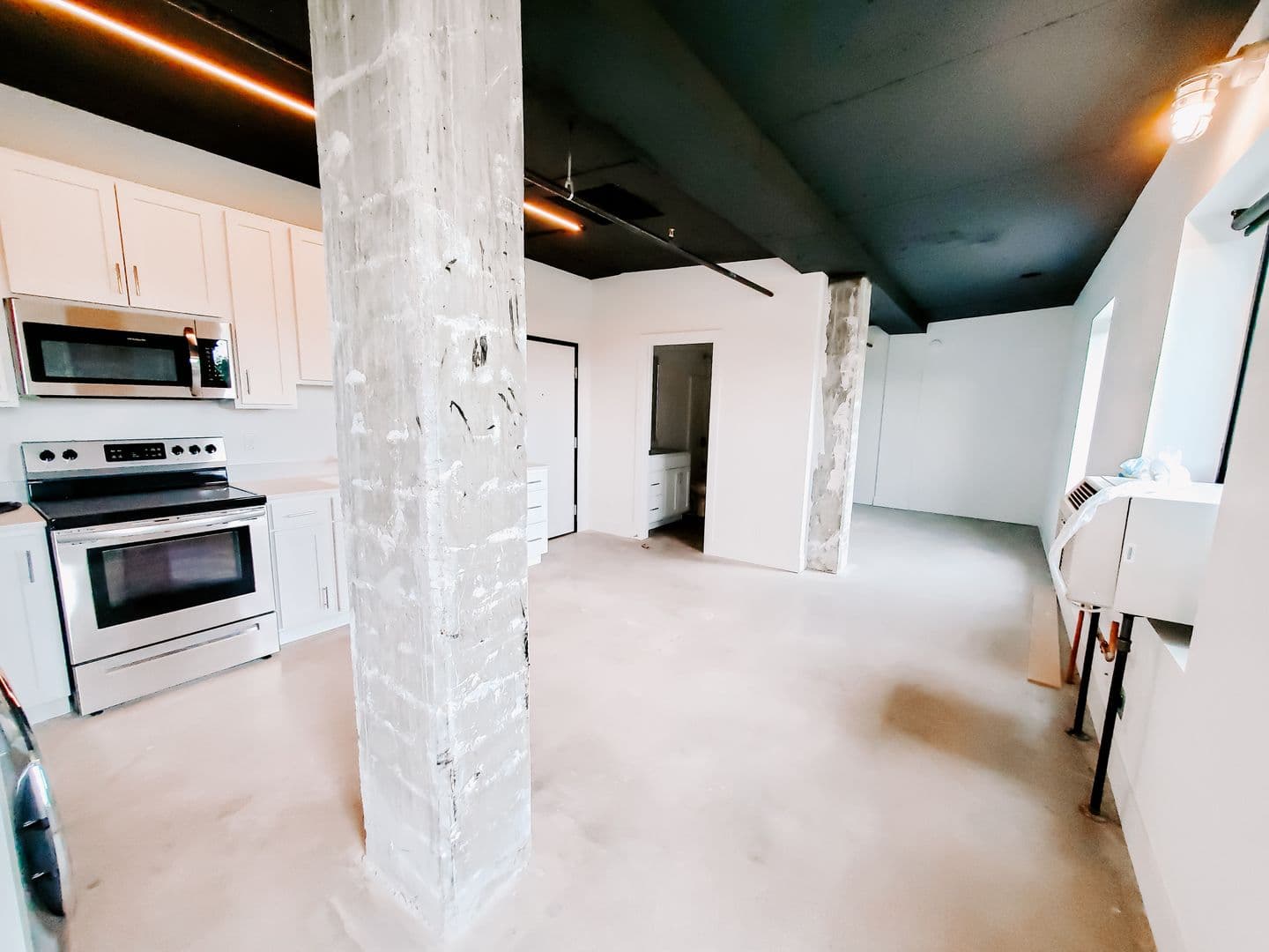 Omaha Apartment: 1311 S 9th St