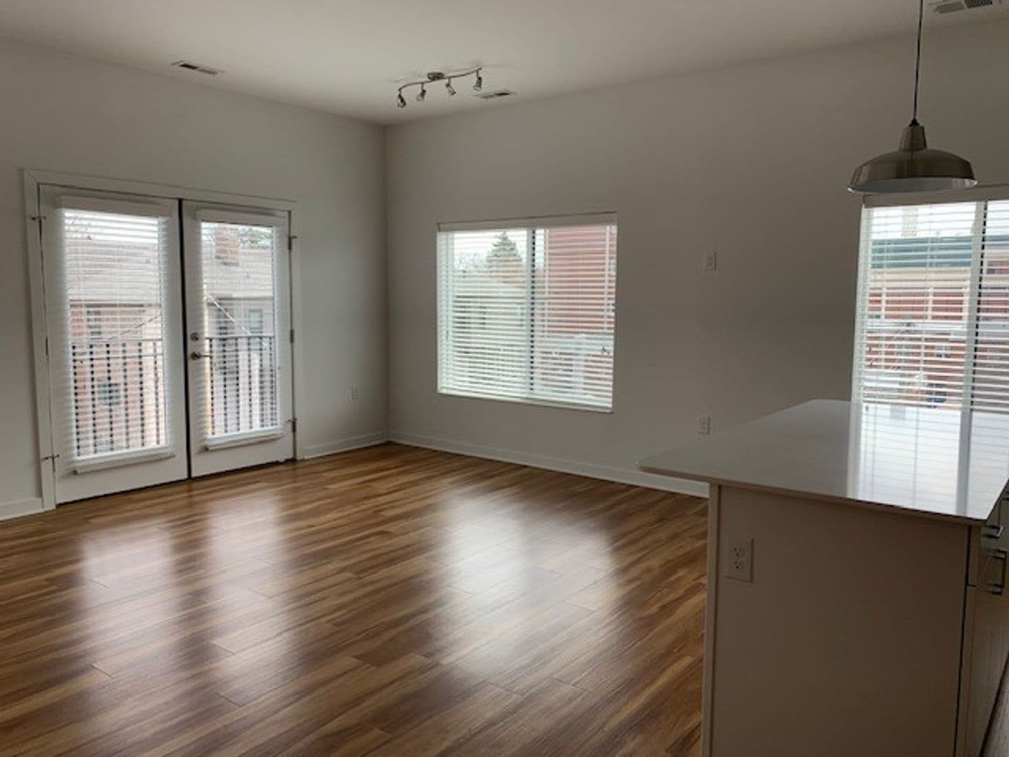 Omaha Apartment: 401 S 41st Street