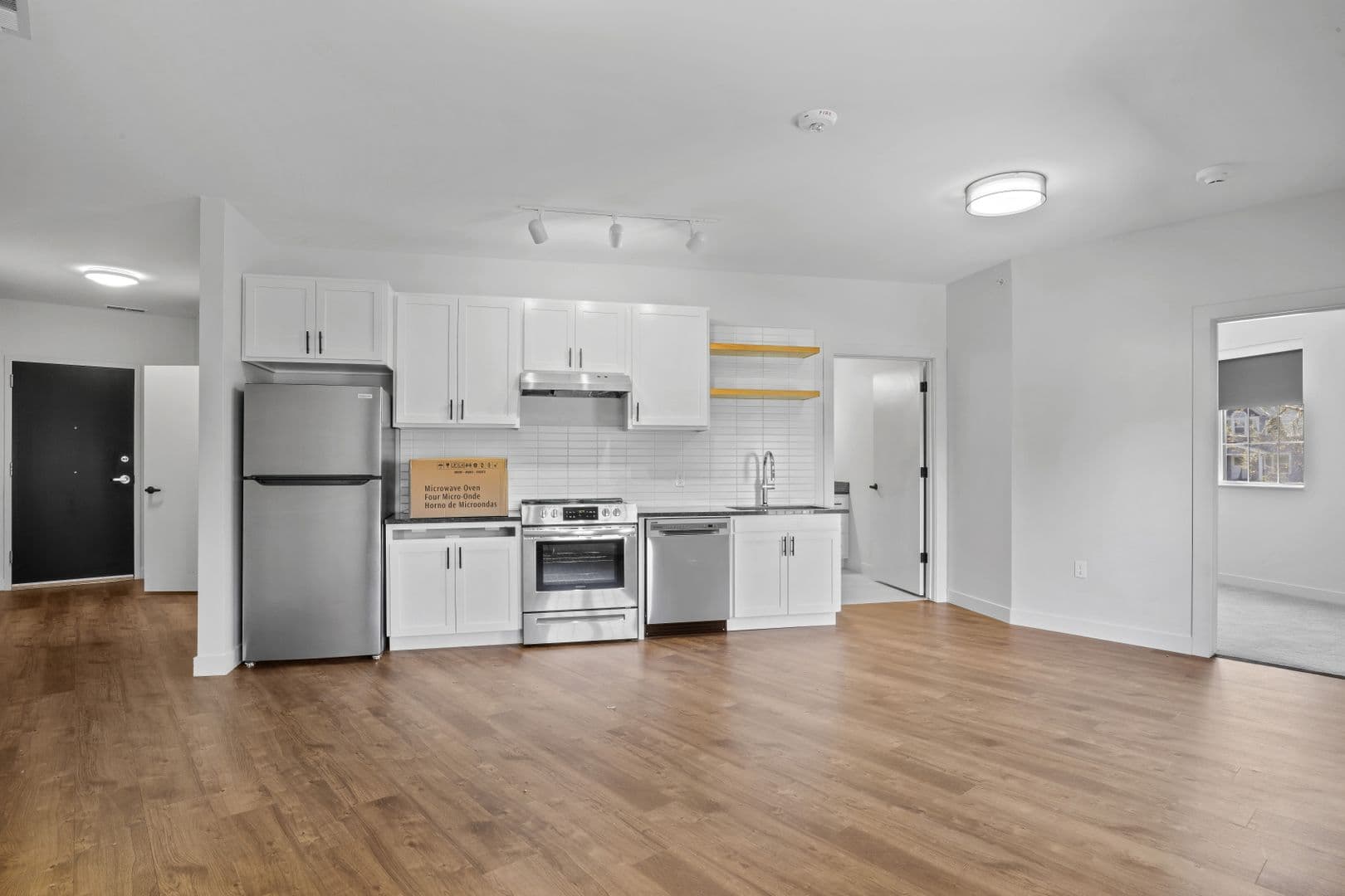 Omaha Apartment: 3306 Jones St