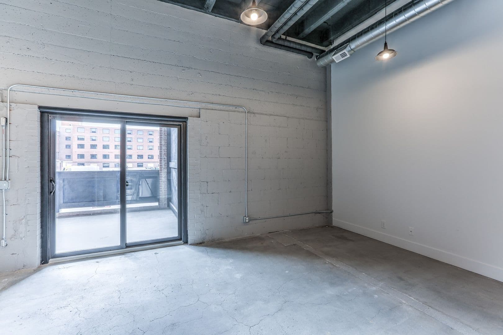 Omaha Apartment: 1311 S 9th St