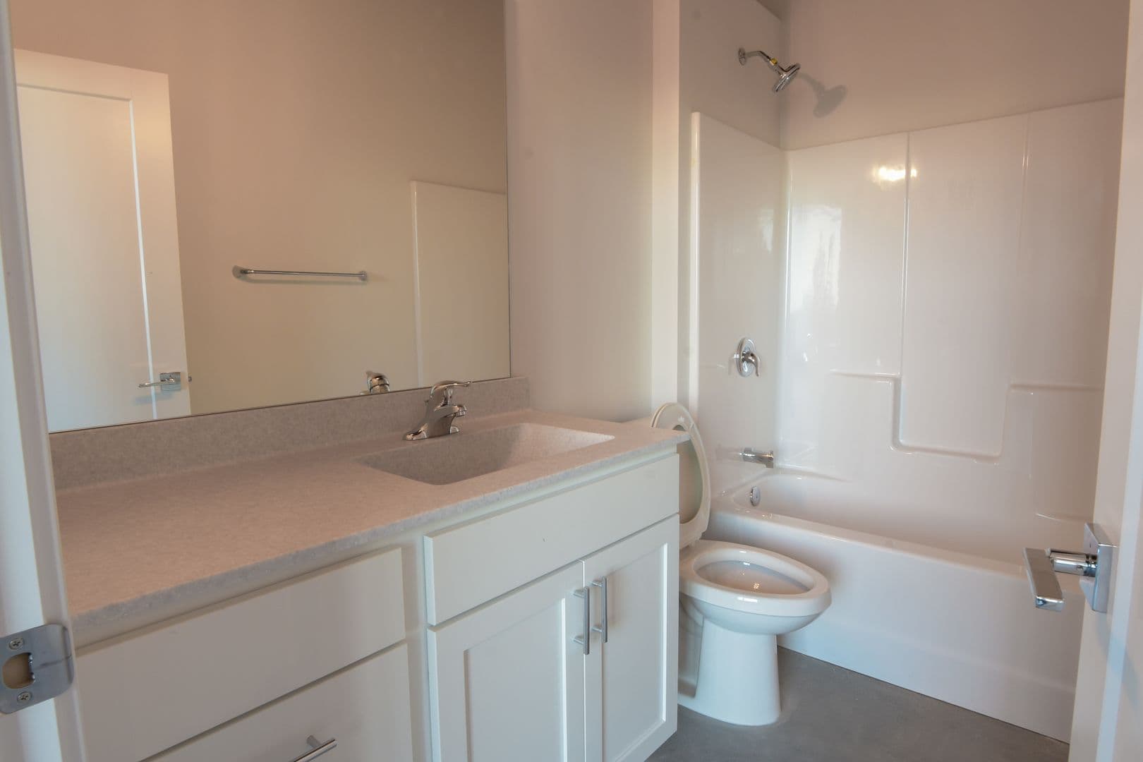 Omaha Apartment: 1311 S 9th St