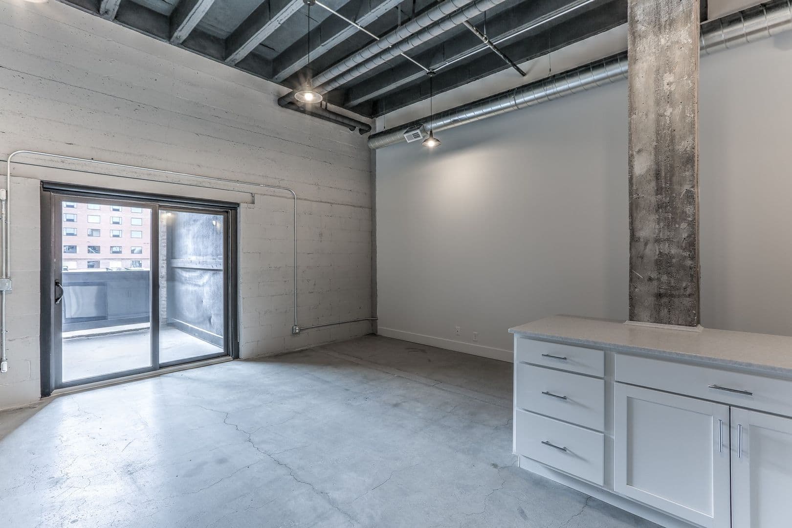 Omaha Apartment: 1311 S 9th St