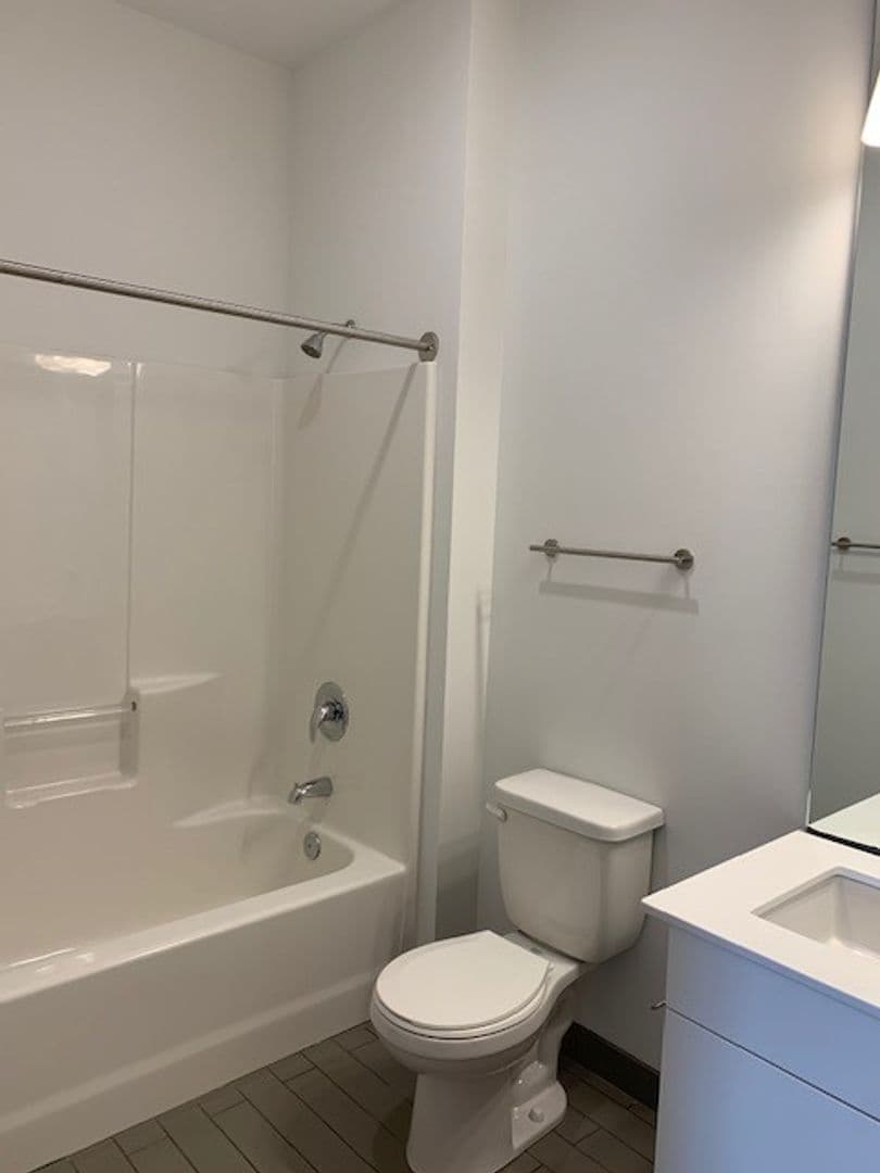 Omaha Apartment: 401 S 41st Street