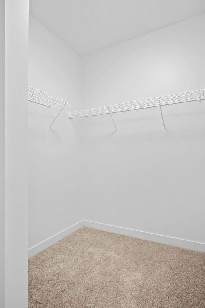 Omaha Apartment: 3306 Jones St