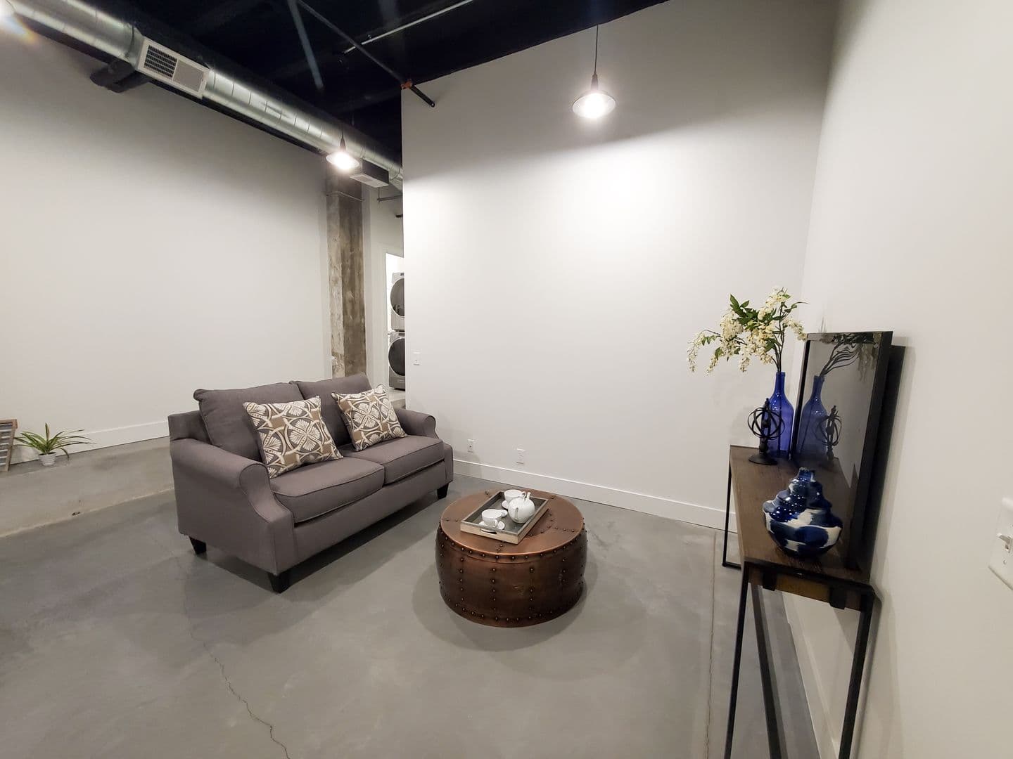 Omaha Apartment: 1311 S 9th St